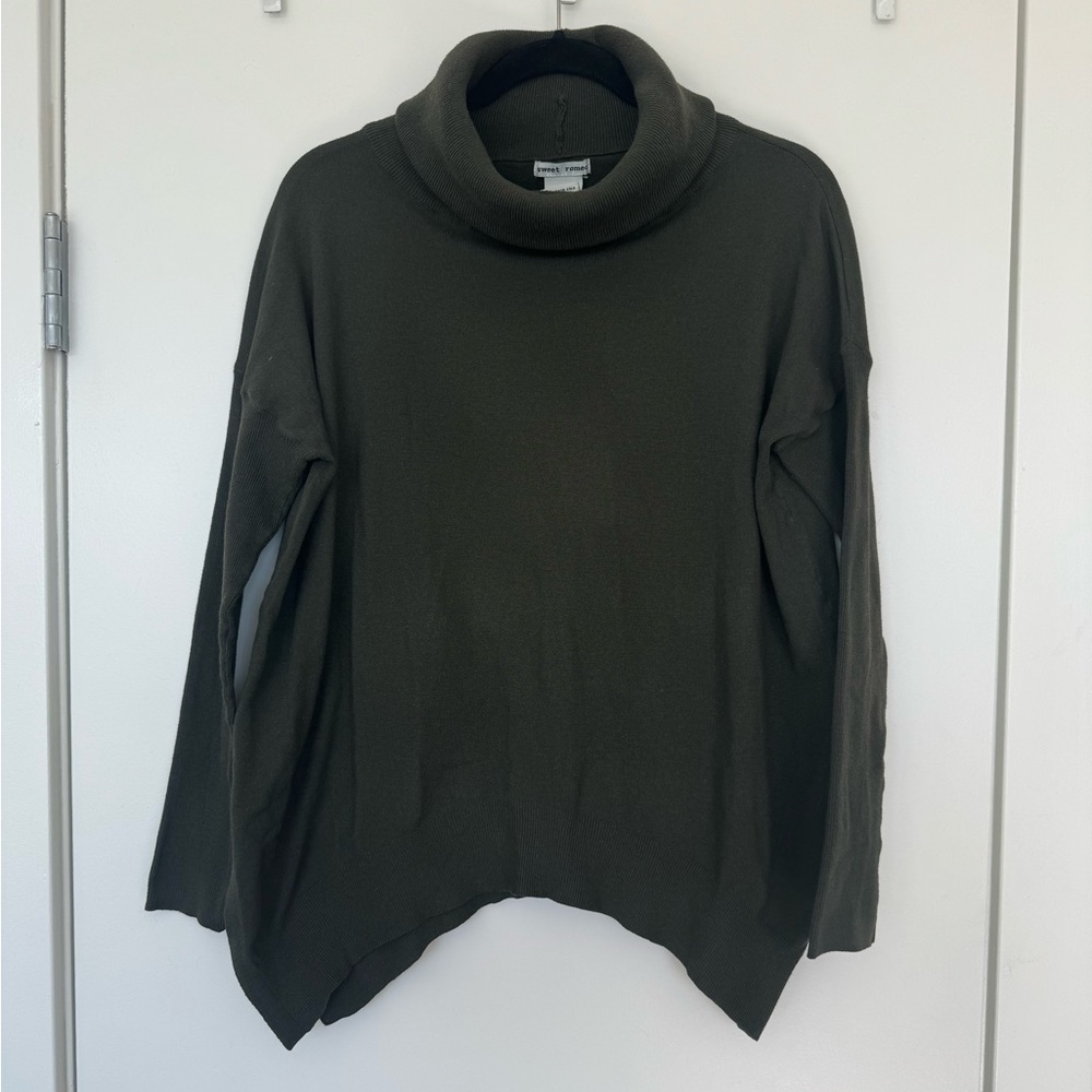 Sweet Romeo Women’s Turtleneck Sweater - Forrest Green M